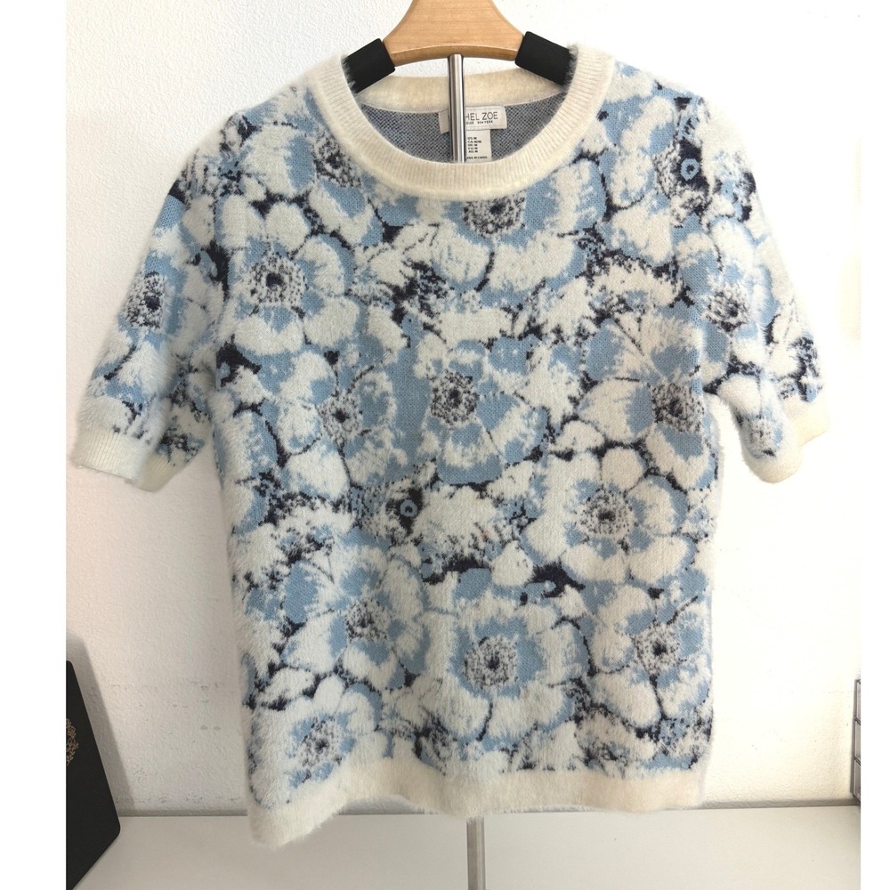 Rachel Zoe Blue White Floral Fuzzy Knit Short Sleeve Sweater Top Medium RN 75343